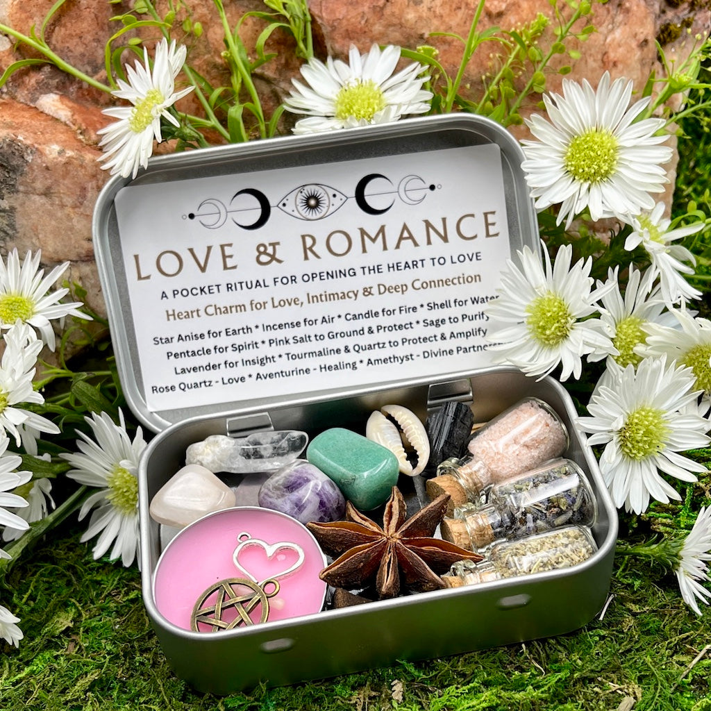 Love & Romance Spell Tin