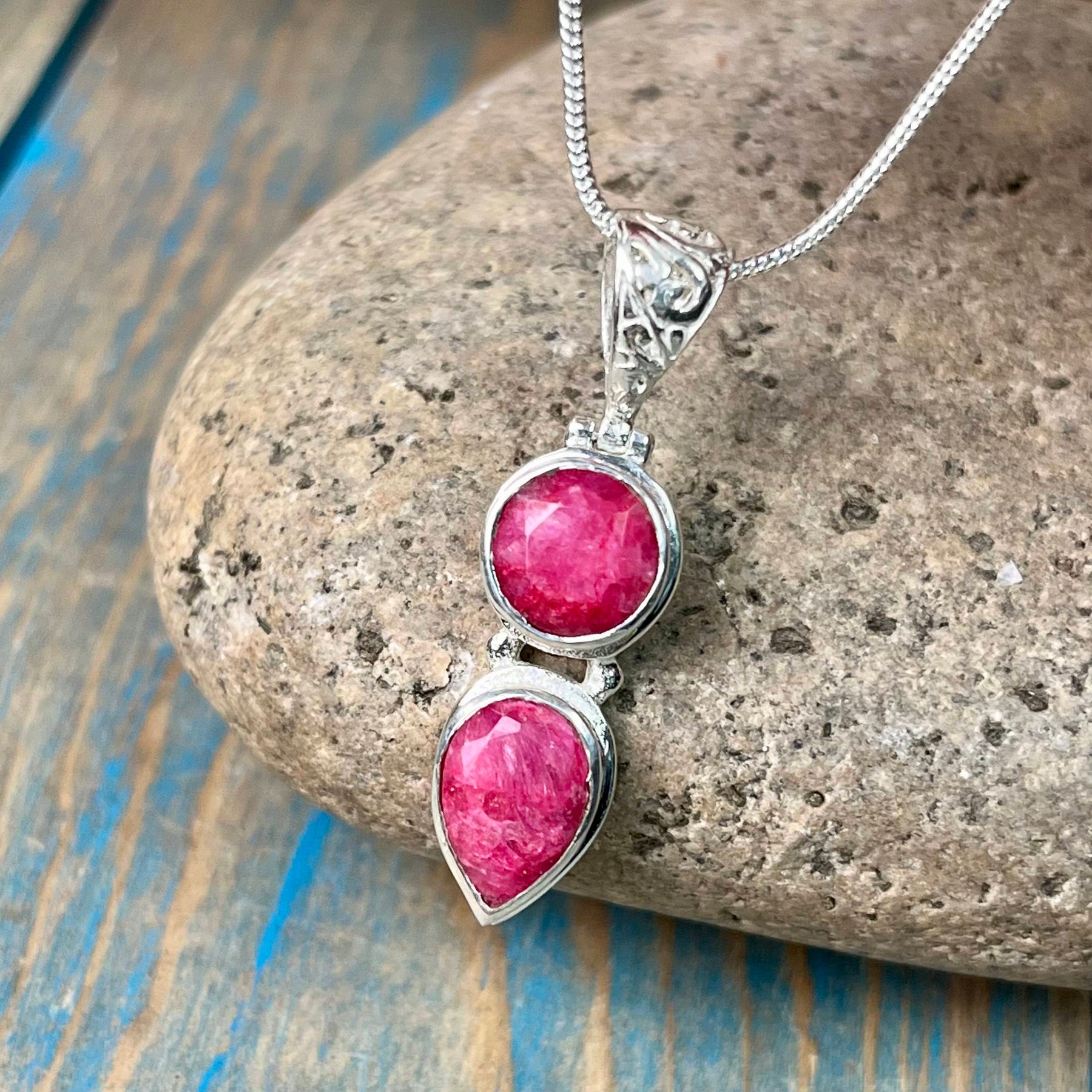 Ruby pendant necklace