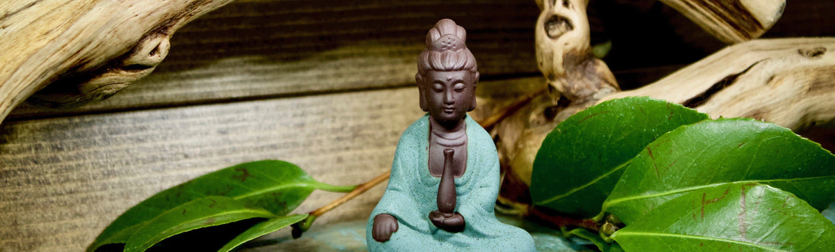 Statues RockMama.com