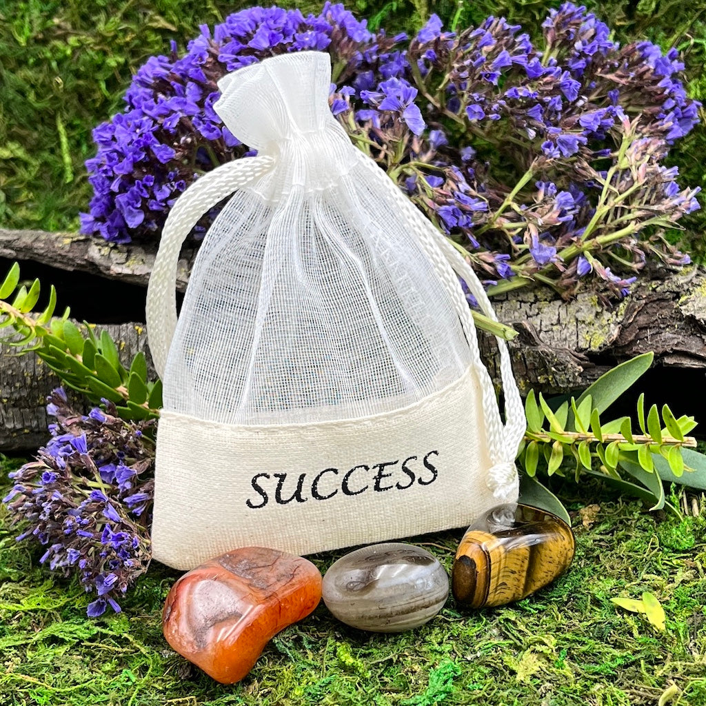 Success Tumbled Stone Trio