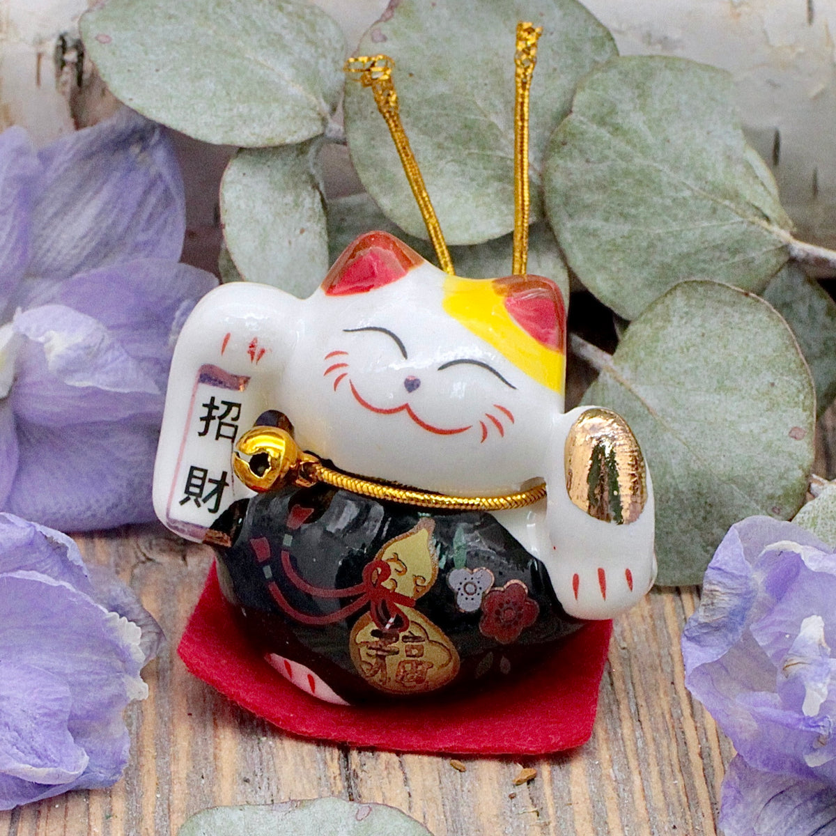 HH4774-Mini-Ceramic-Lucky-Cat-A