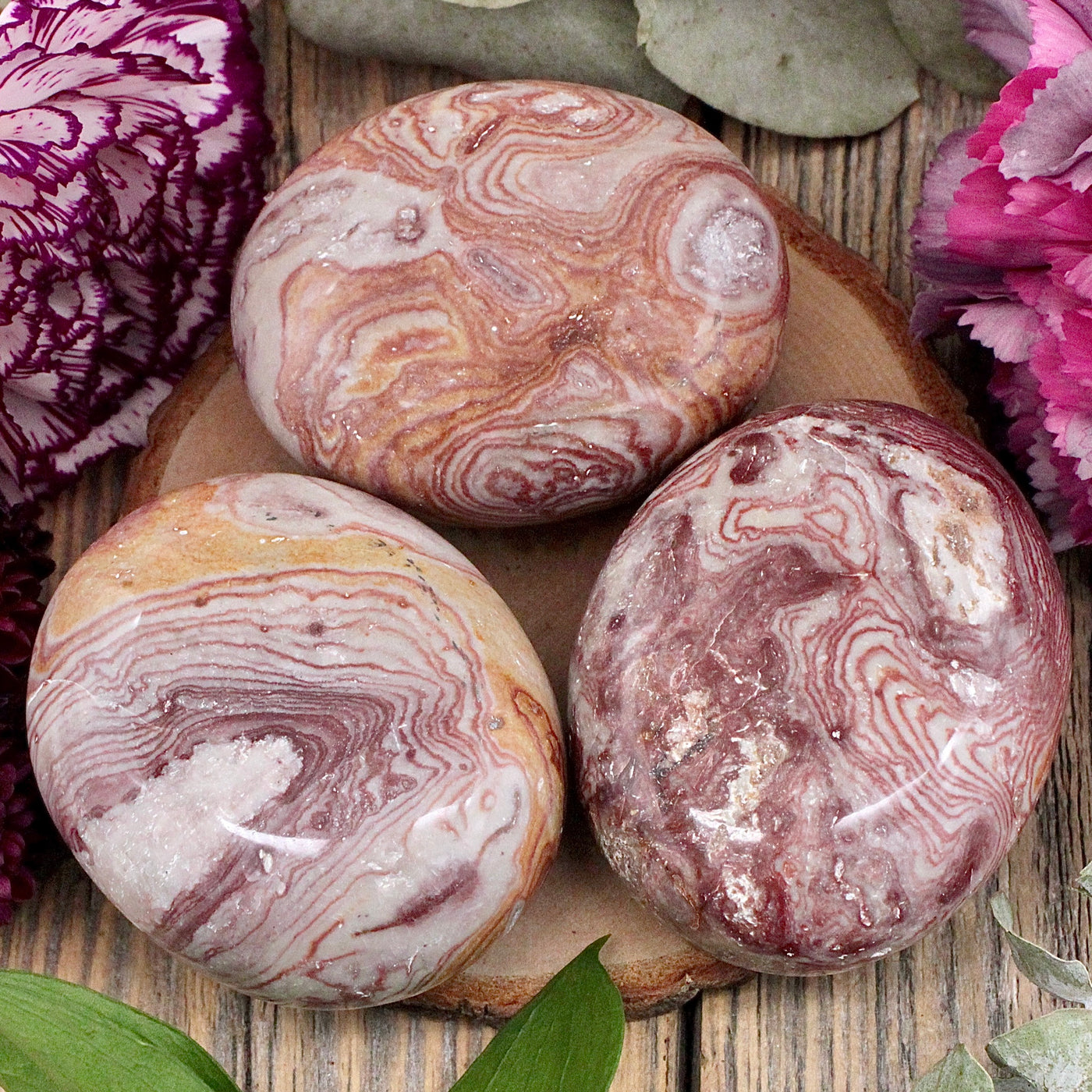 Rosetta Jasper Palm Stone