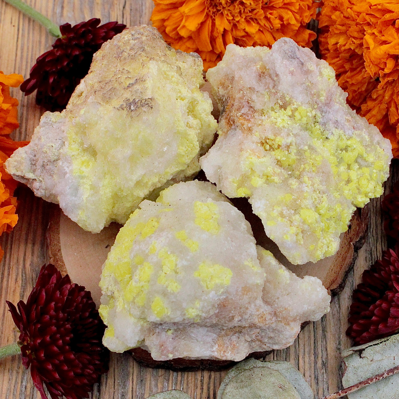 Sulfur in Matrix Specimen