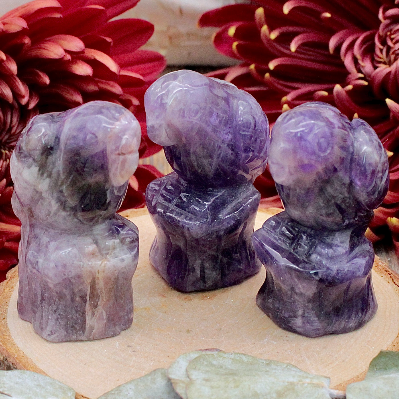 Amethyst Parrot Carving