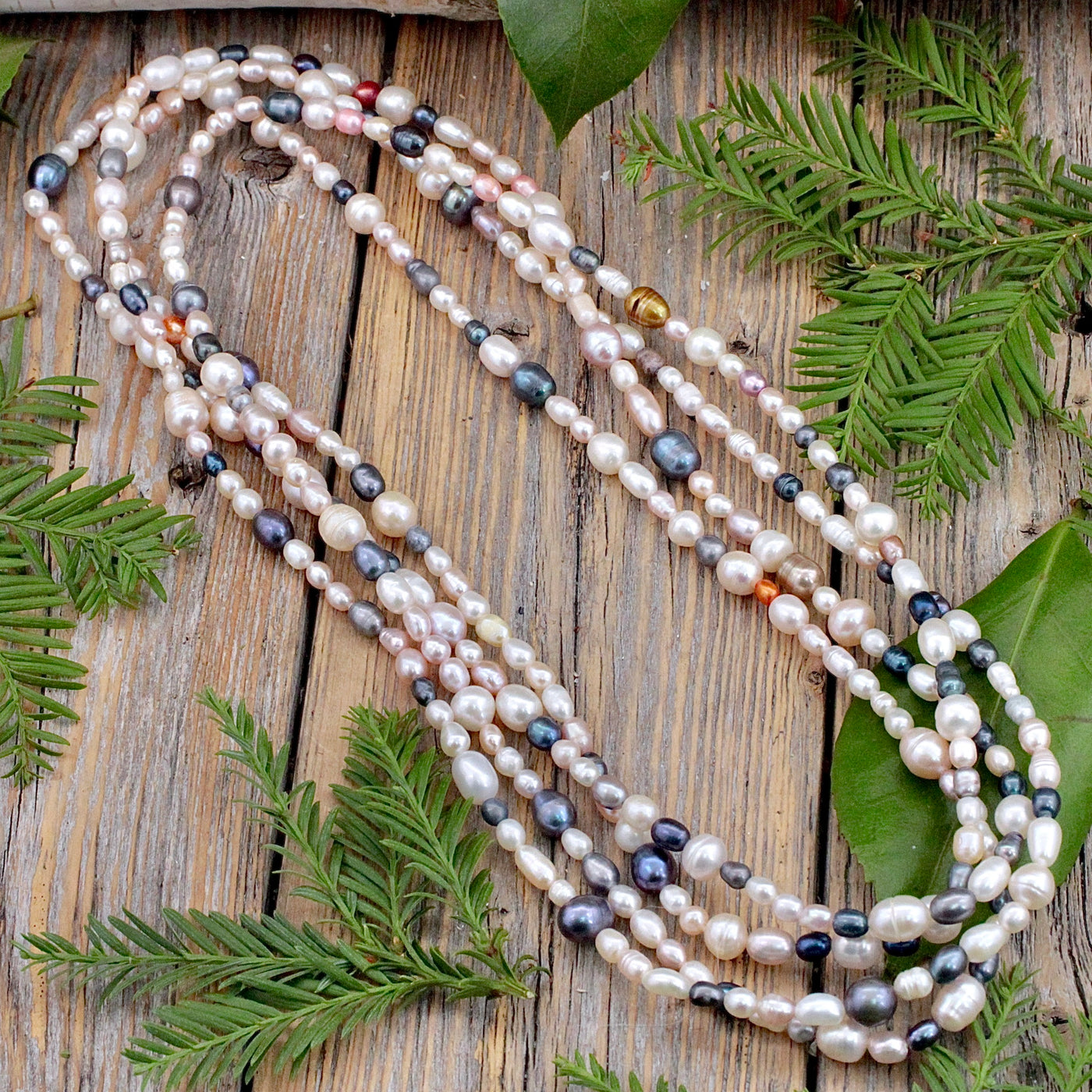 Mixed Pearl Necklace