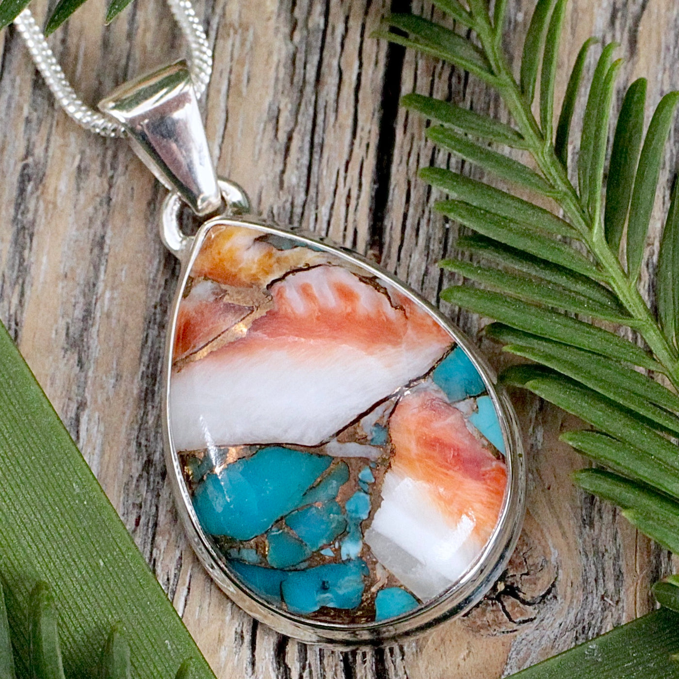 Spiney Oyster Pendant - Sterling Silver