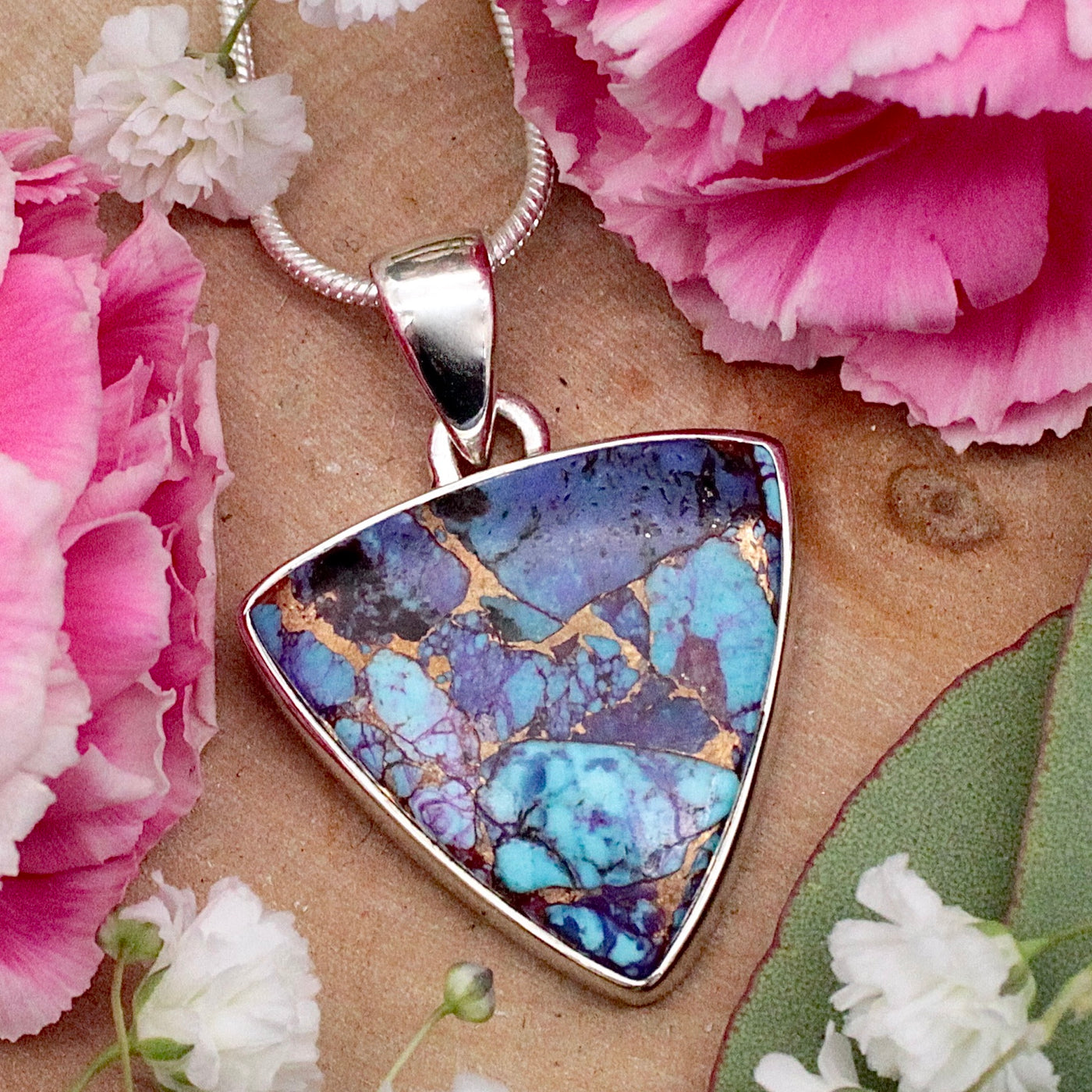 JN2631-Mohave-Purple-Copper-and-Kingman-Turquoise-Spotted-Pendant-A