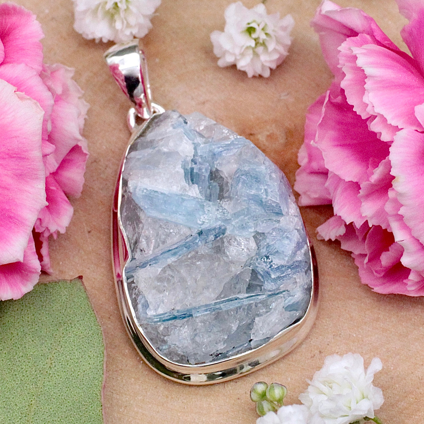 JN2641-Blue-Kyanite-Pendant-Sterling-Silver-E