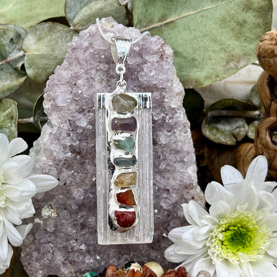 Chakra Energy Wand Necklace closeup