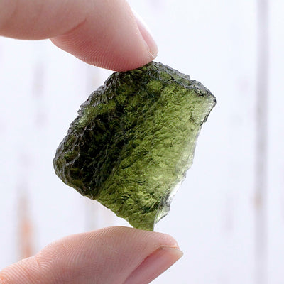 RC9560-Moldavite-Specimen-7.1g-to-7.8g-B