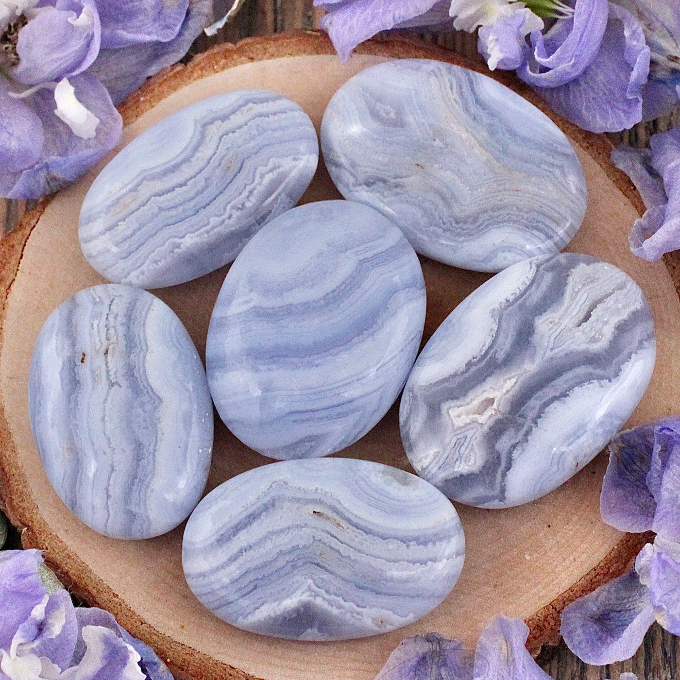 RC9805-Blue-Lace-Agate-Pocket-Stone