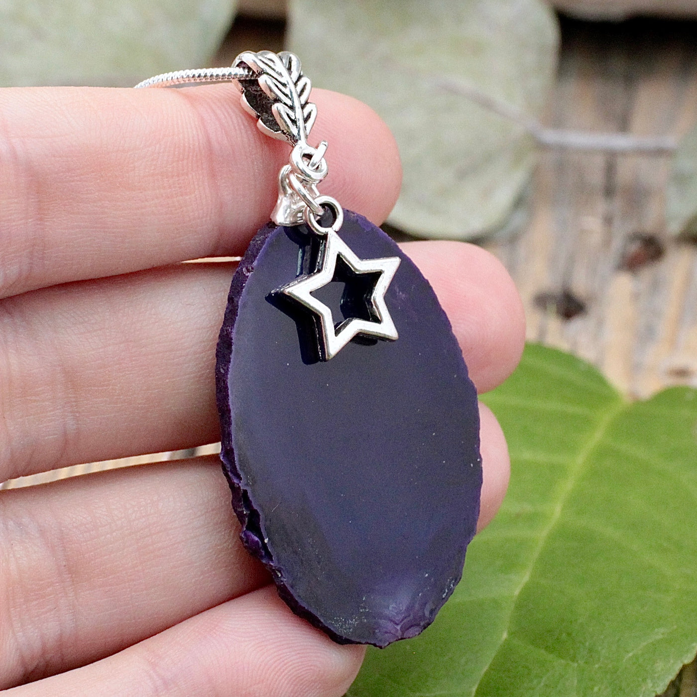 SC1759-SC1761-Purple-Agate-Slice-with-Charm-Pendant-2