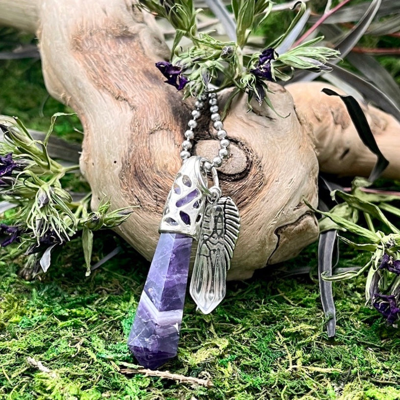 Guardian of Divine Guidance - Amethyst - Medium