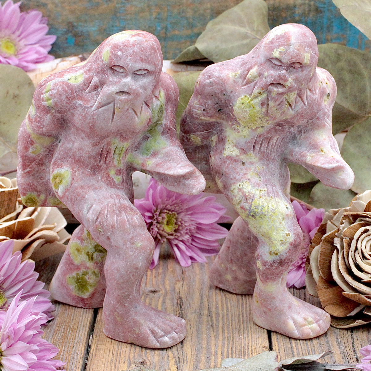 Serpentine with Rhodonite Bigfoot