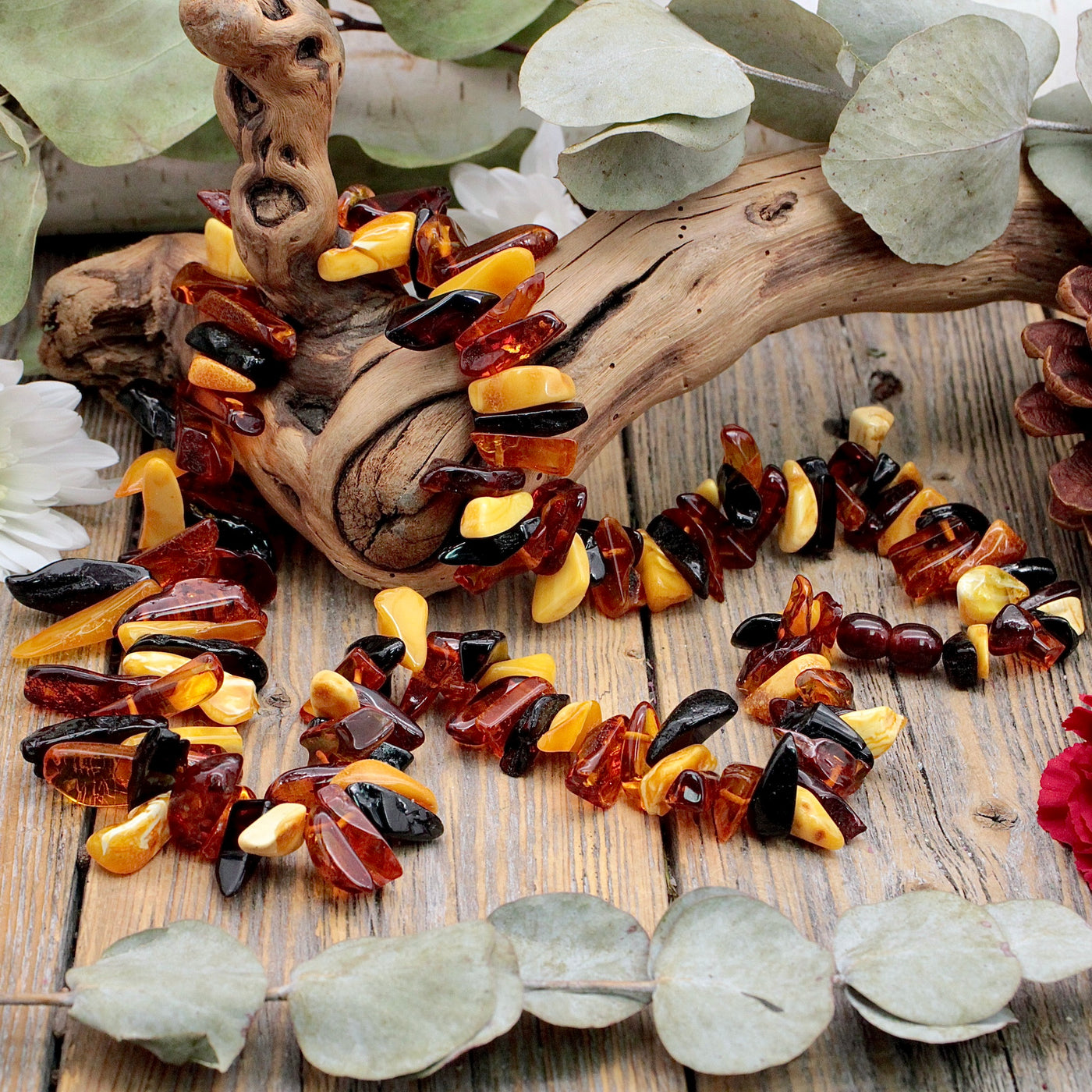 Tri-Color Amber Medium Chip Necklace