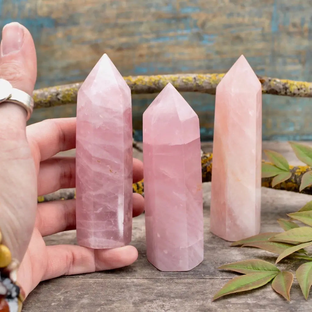 ローズクォーツ　タワー Large Rose Quartz Tower – RockMama.com