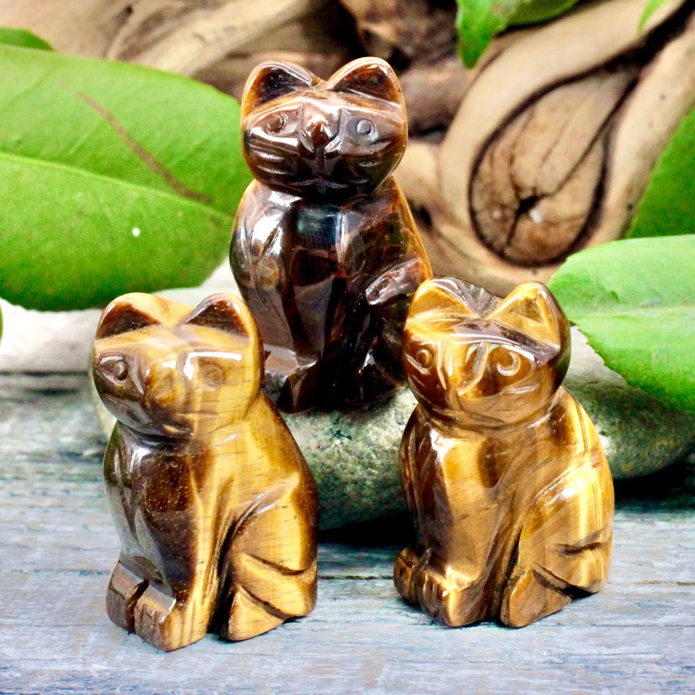 Tiger's Eye Cat Carving