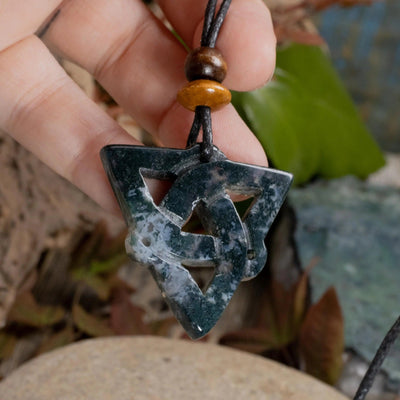 Moss Agate Sacred Symbols Triquetra