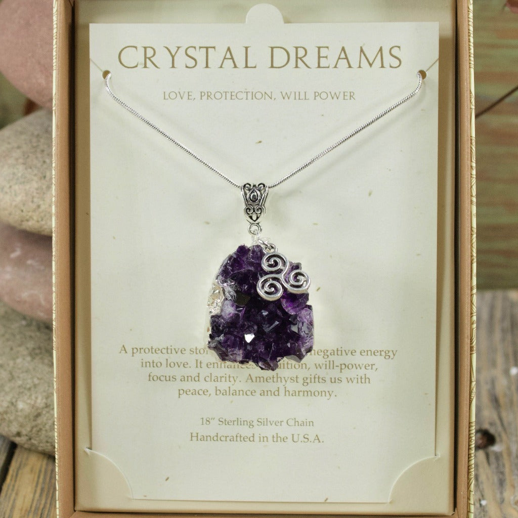Crystal dreams necklace outlet